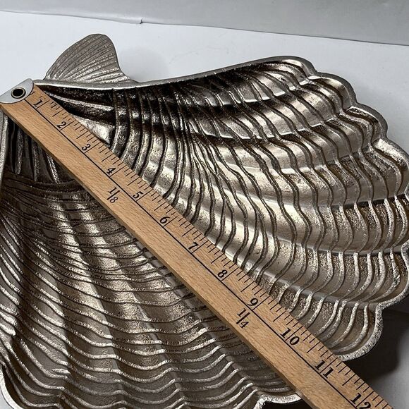 Set Of 2 Silver Metallic Brass? Clam Trinket Dishes 11x11” Made In India - Picture 8 of 13